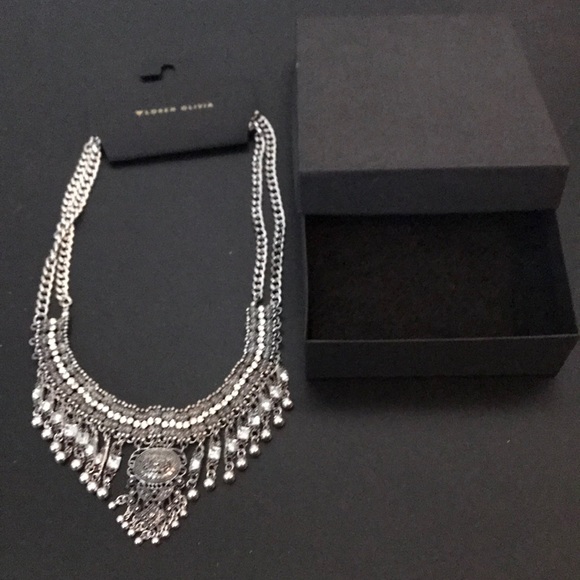 Silver statement necklace - Picture 3 of 4